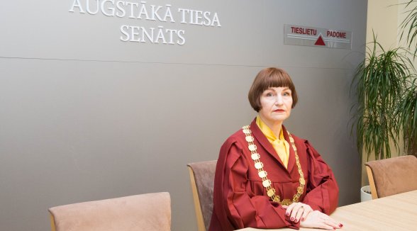 Senatori Sanitu Osipovu ievēl Tiesnešu ētikas komisijā