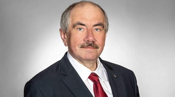 Former Supreme Court President Senator Ivars Bičkovičs retires from judicial office