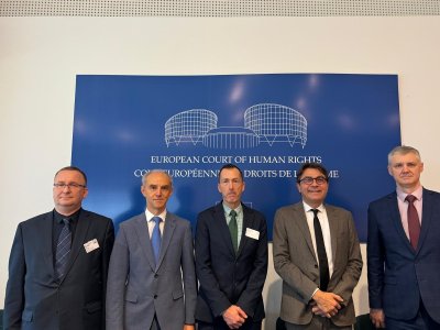 Augstākās tiesas senatori paplašina izpratni par Eiropas Cilvēktiesību tiesas darbu