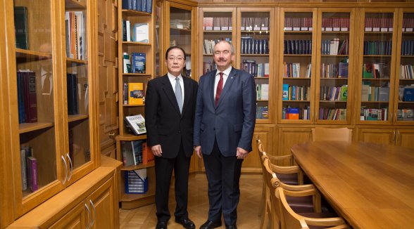 Chief Justice of the Supreme Court meets with Ambassador of China to Latvia