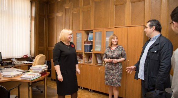 GUEST FROM SUPREME ADMINISTRATIVE COURT OF UKRAINE VISITS THE SUPREME COURT