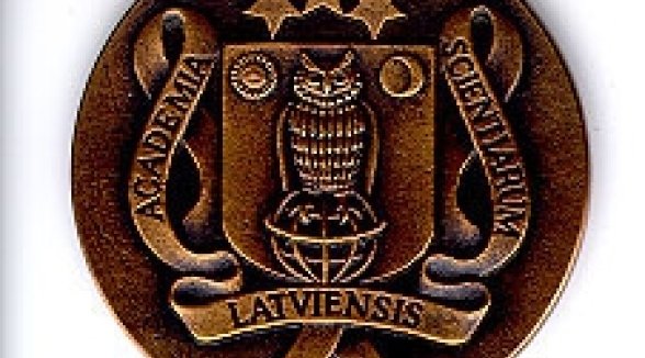 Judge Emeritus Kalvis Torgans receives the Grand Medal of the Latvian Academy of Sciences