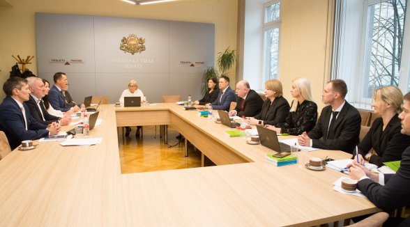 Krimināllietu departaments un prokurori pārrunā  tiesu praksi noziedzīgi iegūtu līdzekļu legalizēšanas lietās