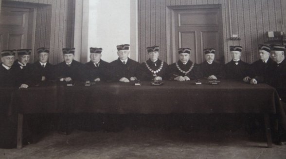 Augstākajā tiesā Senāta 90. jubilejai veltīta svinīgā sēde