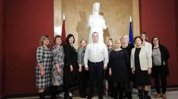 Augstāko tiesu apmeklē Bāriņtiesu darbinieki