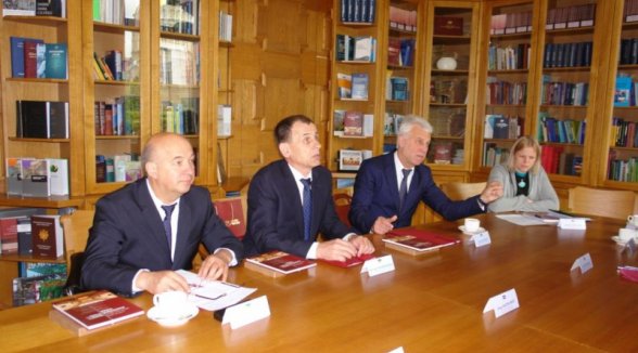 Ukrainas Augstākās tiesas delegācija pieredzes apmaiņas vizītē Rīgā