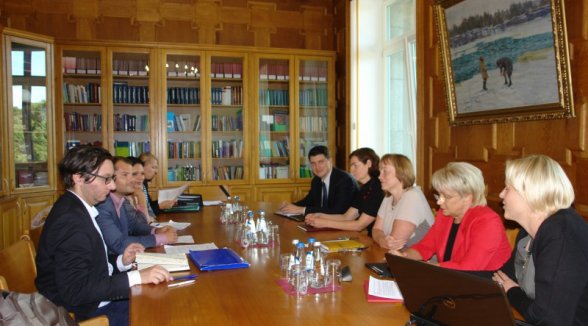THE REPRESENTATIVE OF MACEDONIA BEFORE INTERNATIONAL HUMAN RIGHTS ORGANISATIONS VISITS THE SUPREME COURT