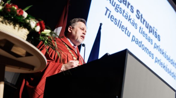 Augstākās tiesas priekšsēdētājs: mūsdienu tiesnesim ir jāiet līdzi laikam