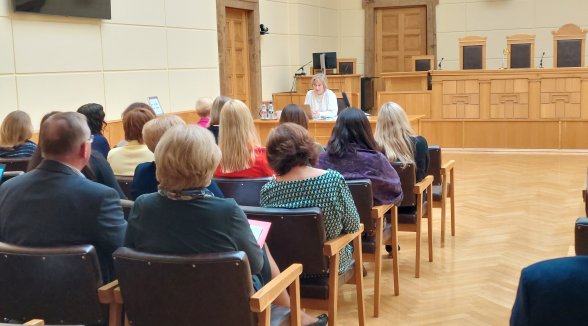 Apspriež Eiropas Savienības Tiesas un nacionālo tiesu dialogu ES Pamattiesību hartas piemērošanā