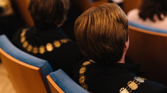 Chief Justice of the Supreme Court initiates disciplinary proceedings against a judge for unreasoned court decision