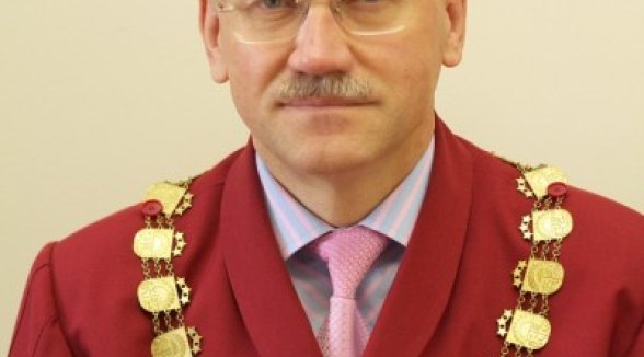 Par Senāta Krimināllietu departamenta senatoru iecelts Pēteris Opincāns