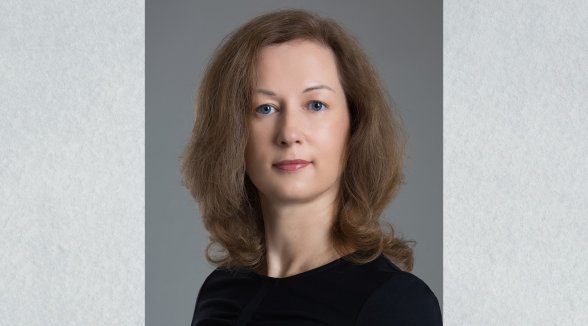 Darbu Administratīvo lietu departamentā sāk senatore Laura Konošonoka