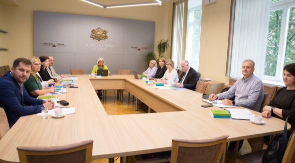 Krimināllietu departamenta senatori tiekas ar apgabaltiesu Krimināllietu tiesas kolēģiju priekšsēdētājiem