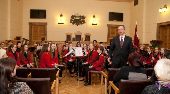 STATE HOLIDAY IS CELEBRATED WITH FESTIVE EVENT