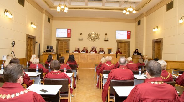 Senate’s workload is gradually approaching the optimum – concludes the Supreme Court Plenary Session