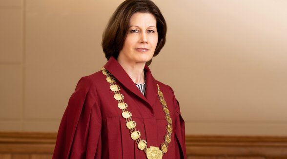 Par Disciplinārtiesas locekli atkārtoti ievēlē senatori Vēsmu Kaksti