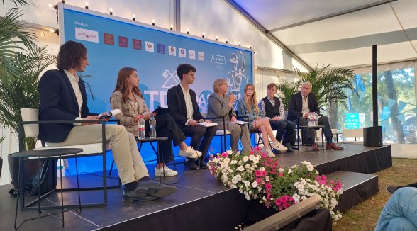 Jaunieši secina: savas tiesības ir jāzina un nav jābaidās tās aizstāvēt tiesā