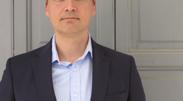 Aicina uz vieslekciju par mākslīgā intelekta juridiskajiem un praktiskajiem izaicinājumiem