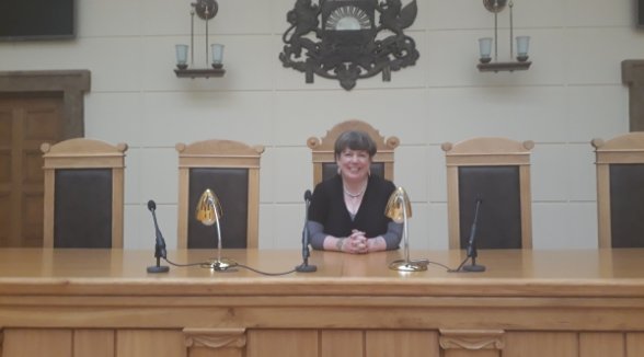 The great granddaughter of Kristaps Valters, the first Chief Justice of the Senate, visits Latvia