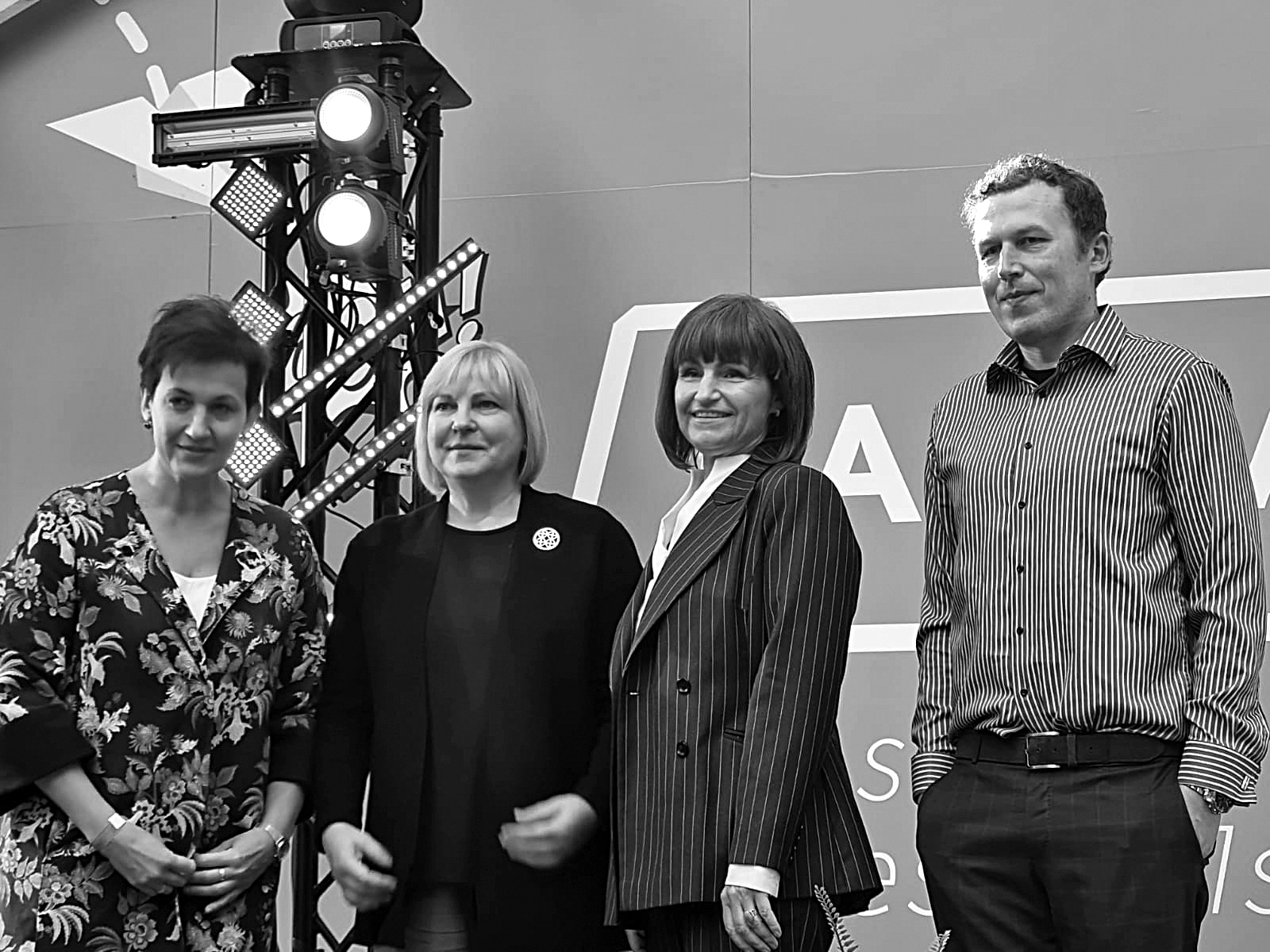 Diskusijas dalībnieki (no kreisās) Dina Gailīte, Veronika Krūmiņa, Sanita Osipova un Nils Sakss Konstantinovs
