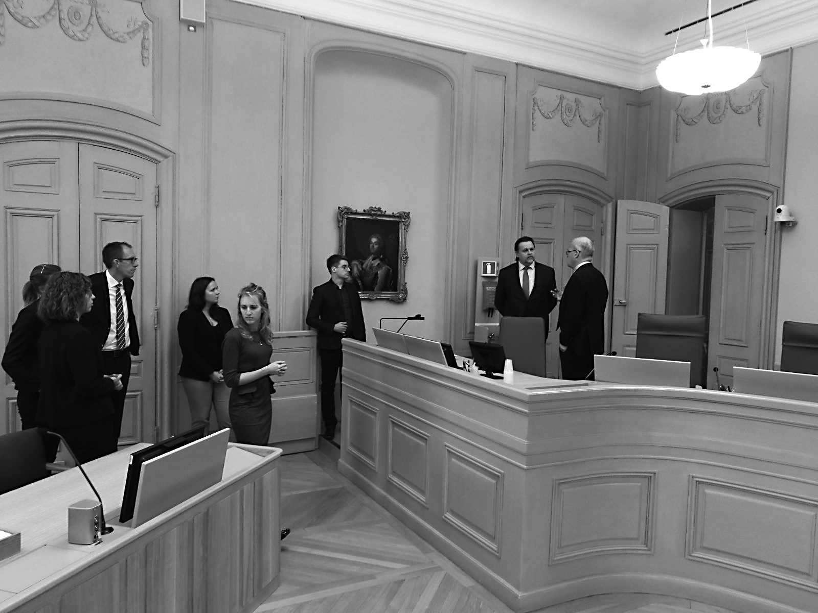 Civillietu departamenta pārstāvji Zviedrijas Augstākās tiesas zālē