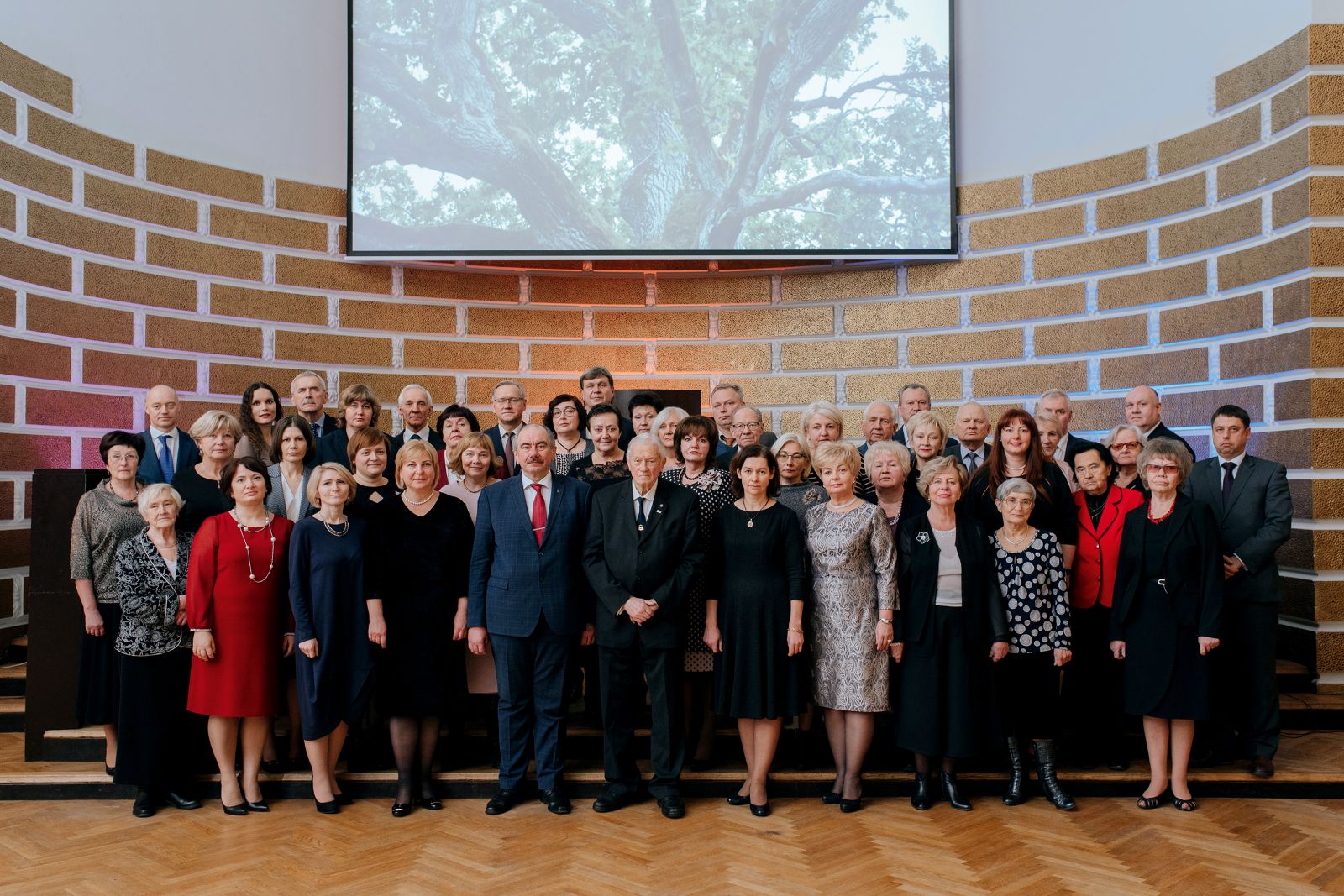 Augstākās tiesas tagadējie un bijušie tiesneši Latvijas Senāta simtgadē