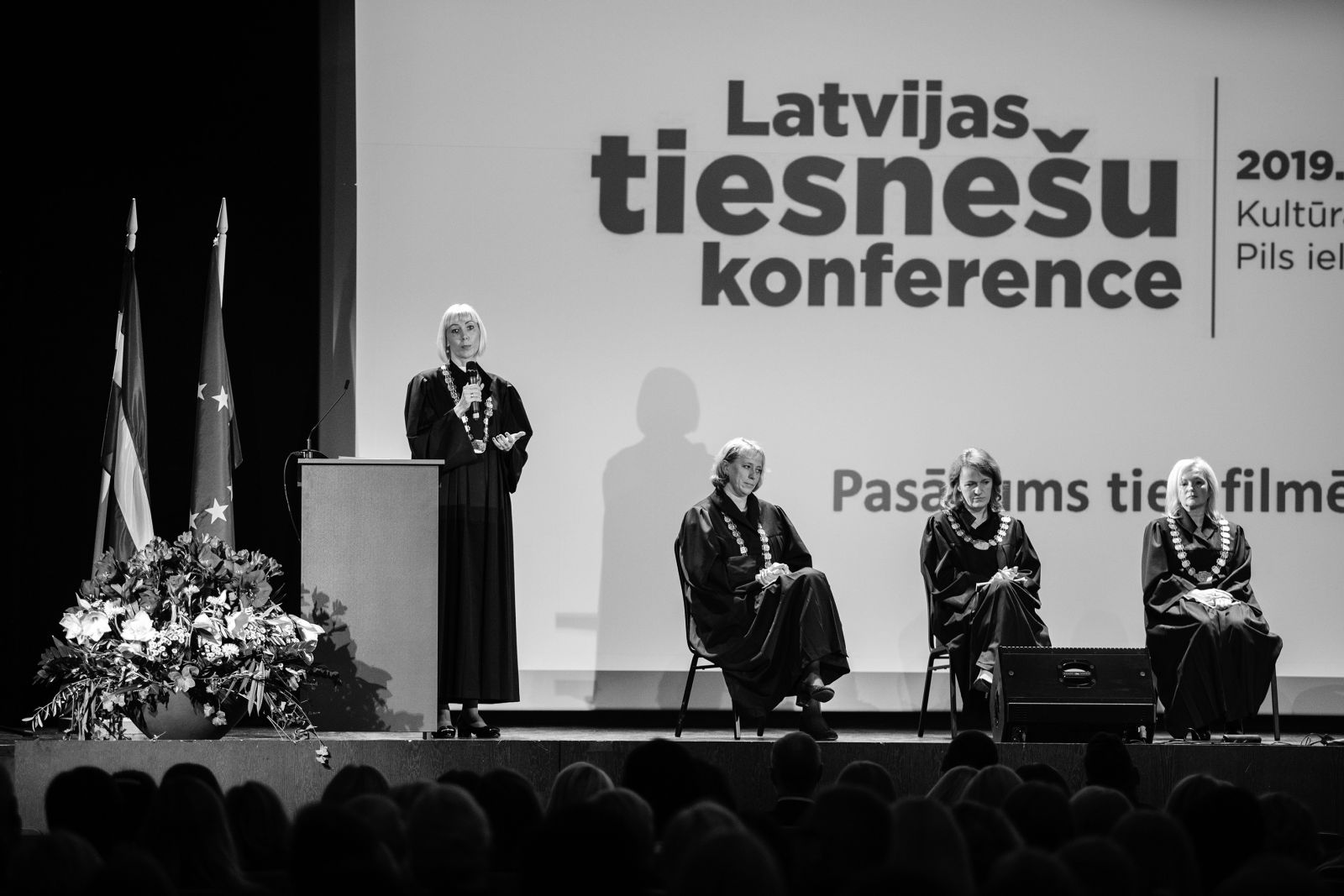 Četras tiesneses, kas izvirzītas par kandidātēm Tieslietu padomes locekļa amatam, iepazīstina ar sevi un savu redzējumu darbam Tieslietu padomē